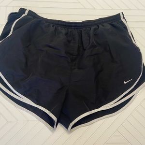Nike Womens Tempo Shorts